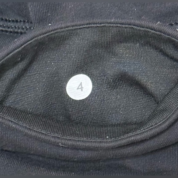 Lululemon Wunder Under Crop 20” Black Leggings Size 4 - Picture 8 of 9